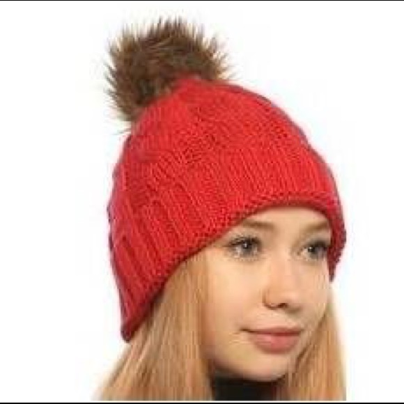 SOLD Pom Pom Beanie Hat NWT - Picture 7 of 8